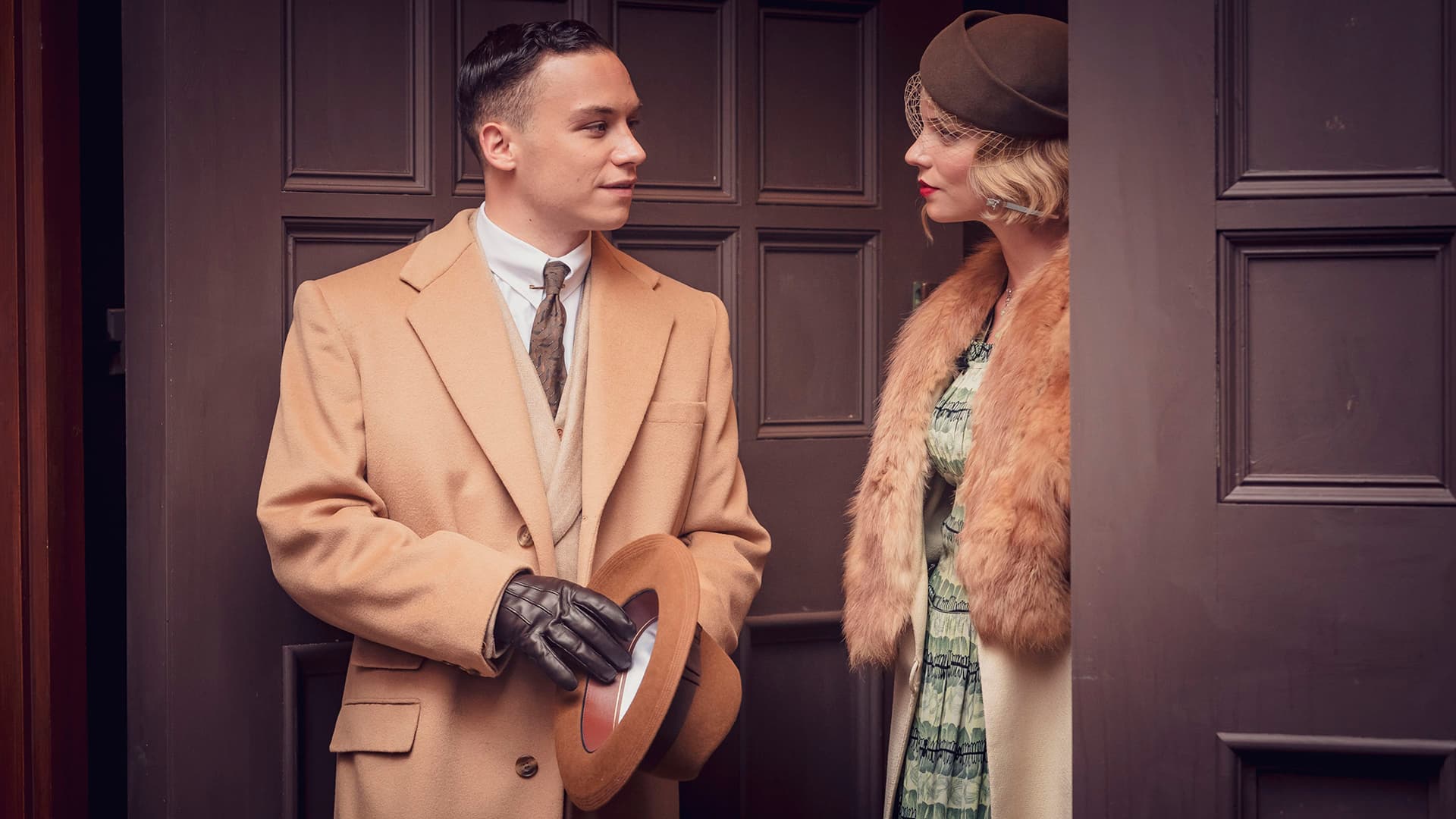 Кадр из 5 сезона сериала «Острые козырьки»