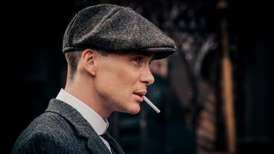 Киллиан Мёрфи в кепке